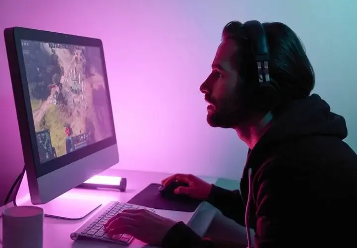 Jaki monitor 1440p? Wybierz idealny model do gier i pracy!
