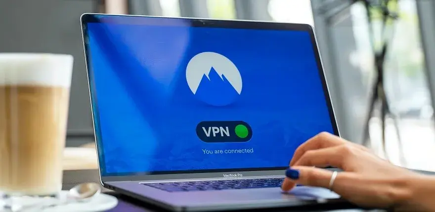 Orange VPN: Twój strażnik w sieci. Czy potrzebujesz tej ochrony?